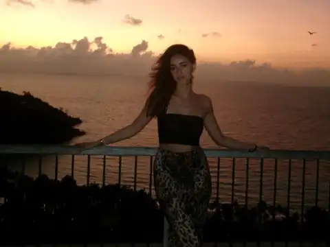 Wild sunset glam 