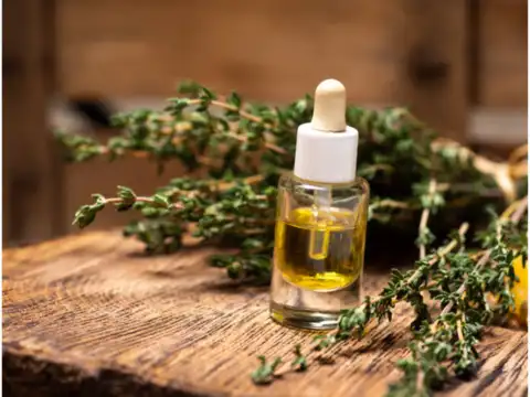 Rosemary essential oil (diluted in a carrier)