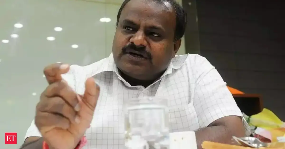 Image for article Kumaraswamy chairs meet on future roadmap, strengthening operations of HMT Watches