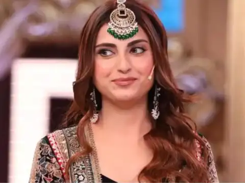  Farrhana Bhatt