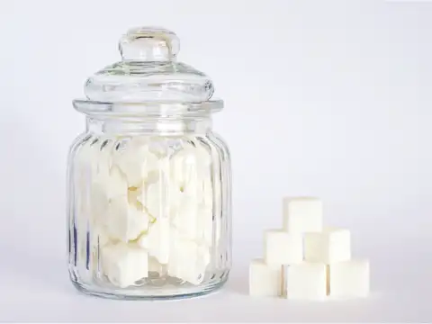 Where sugar spoils the story