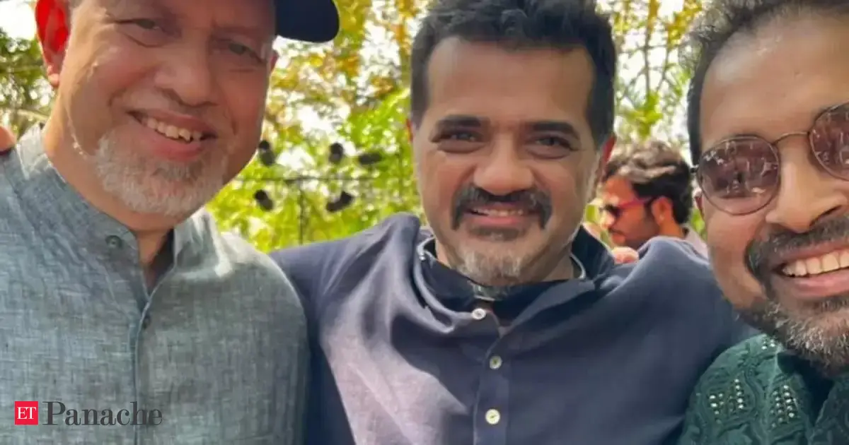 Who says traffic jams are always irritating? Famous music directors had composed their masterpiece on a road, stuck near a Mumbai hospital in a jam