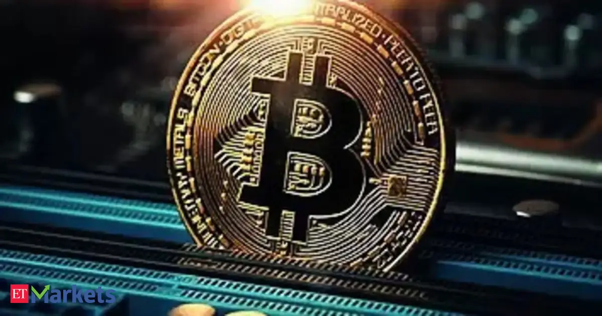 Bitcoin slips, holds $111,500 as key support amid investor caution