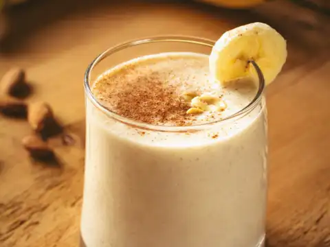 Banana-Oats Smoothie