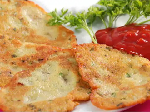 Besan cheela eggless &ldquo;omelette&rdquo;