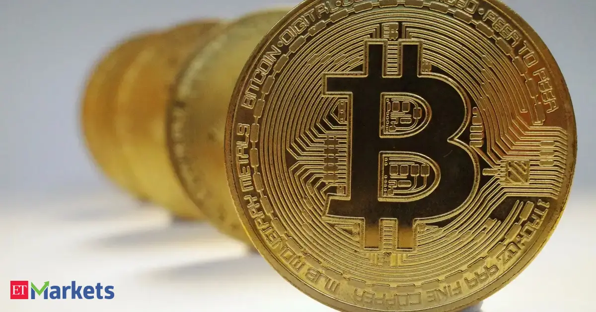Bitcoin trades flat at $110K. Analysts say recovery signs are supported by record-high hash rate strength