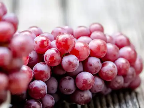 Grapes &ndash; Natural detox fruit