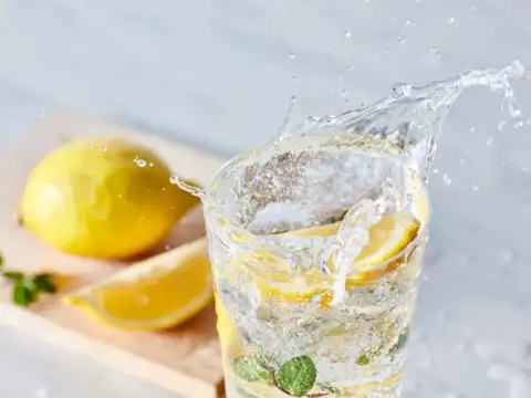 Hydrates effectively