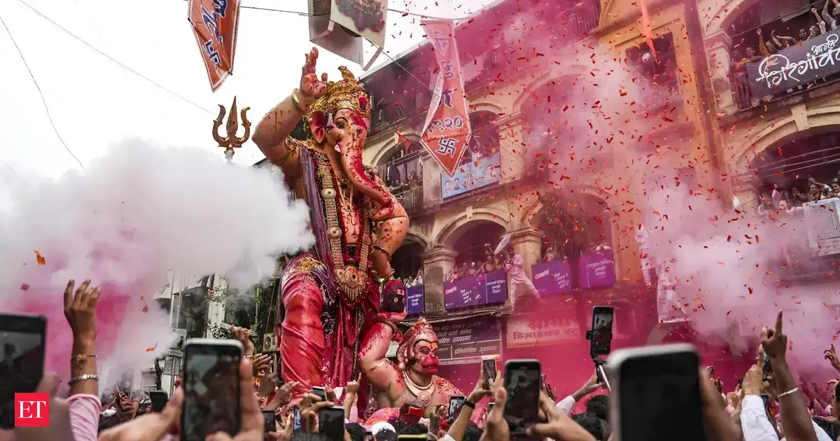 https://img.etimg.com/thumb/msid-123744044,width-1200,height-630,imgsize-314910,overlay-economictimes/articleshow.jpg