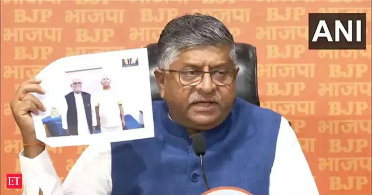 https://img.etimg.com/thumb/msid-123761060,width-1200,height-630,imgsize-20188,overlay-economictimes/articleshow.jpg