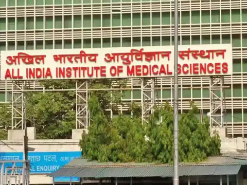 AIIMS Experts Advocate for Cancer Warning Labels