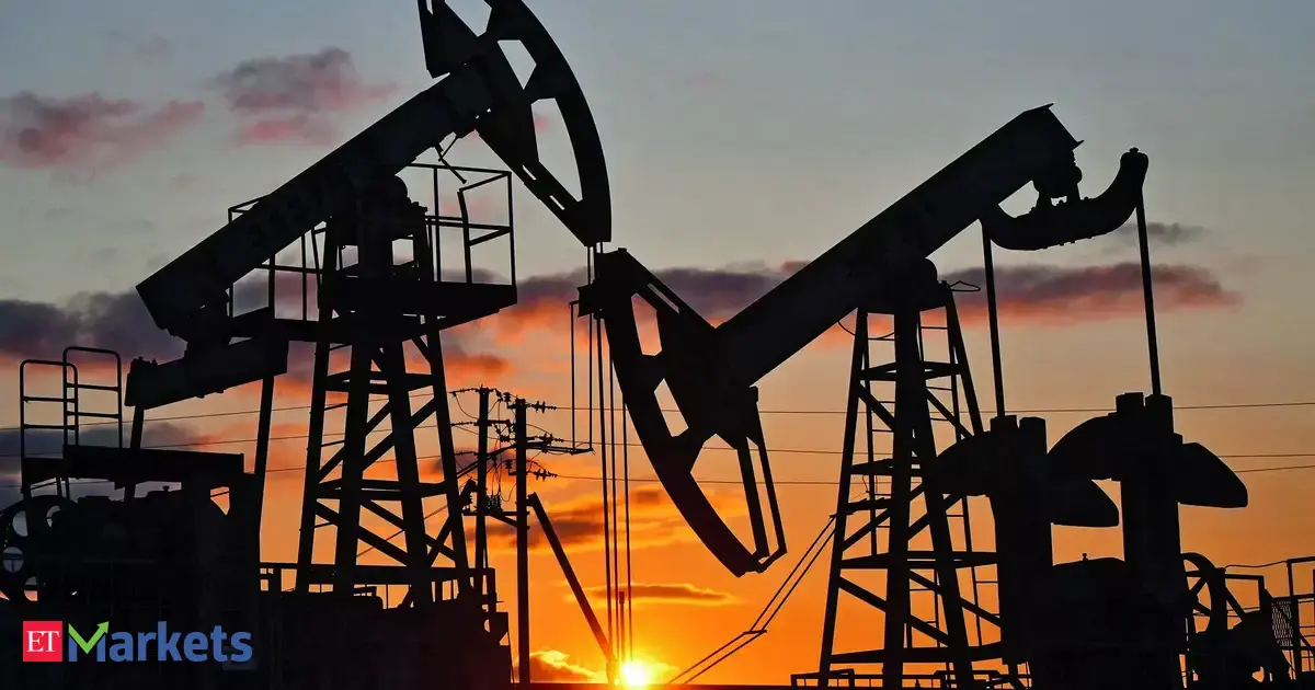 Oil prices flat amid weak US demand, softening economy