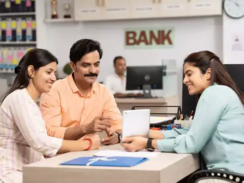 Secure the right home loan: Get pre-approved for a loan