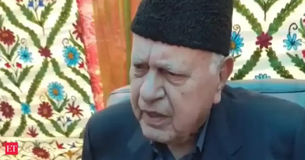 Farooq Abdullah prevented by police from meeting AAP MP Sanjay Singh in Srinagar
