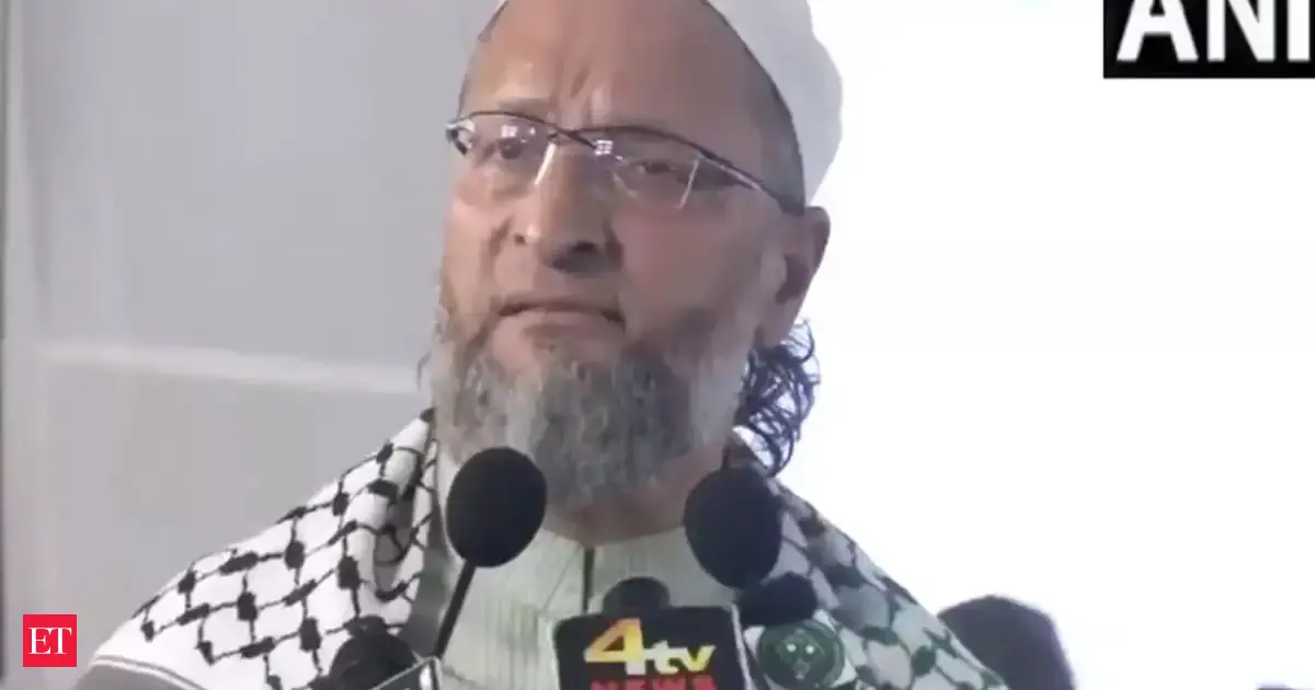 Is money more valuable than lives of 26 citizens: Owaisi tragets BJP over India-Pakistan cricket match