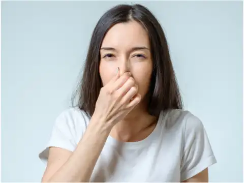  Sweet or fruity odour