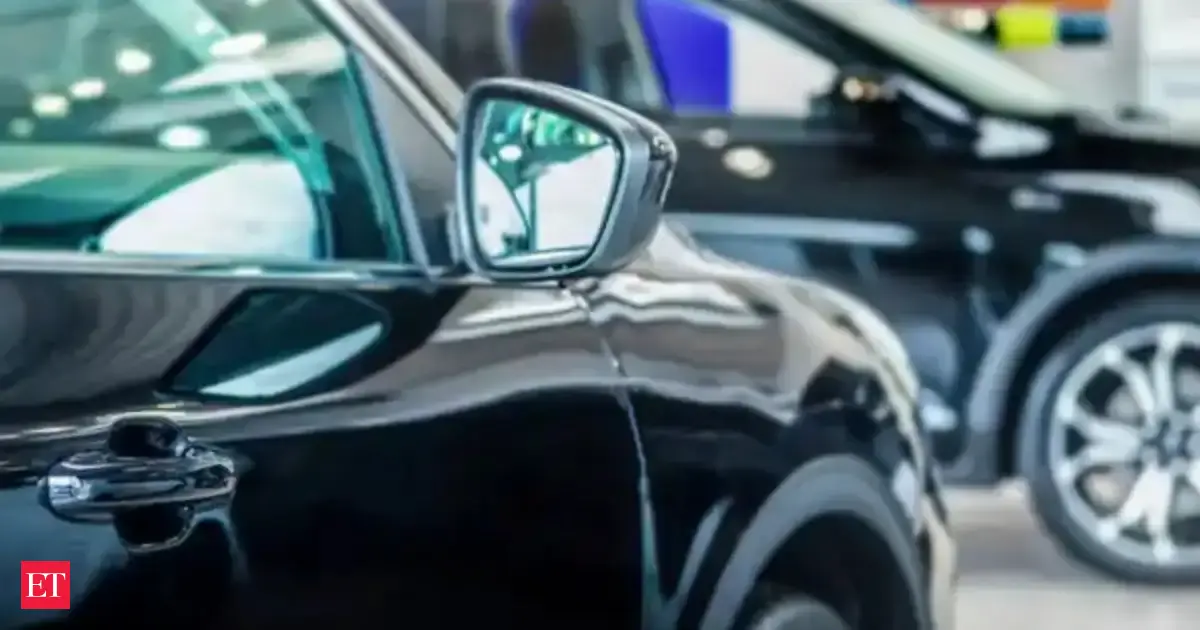 Car sales skid for 4th month in a row ahead of tax gifts
