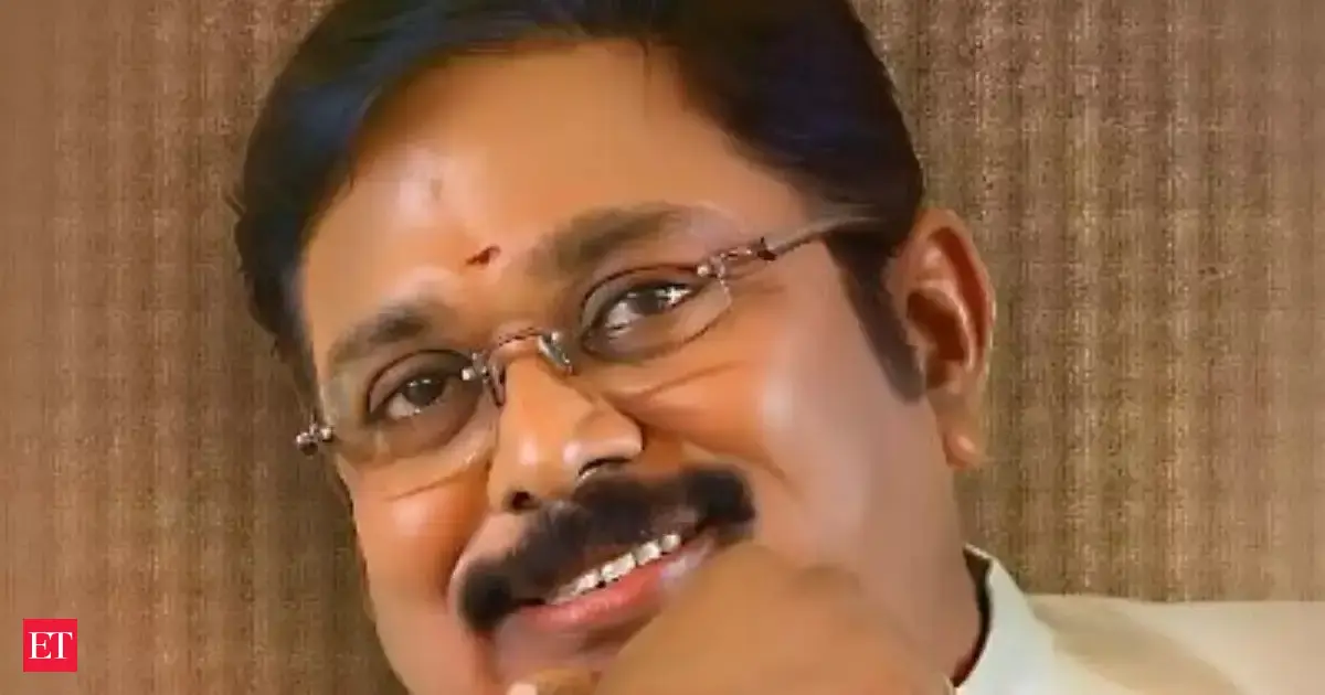 Tamil Nadu: AMMK's TTV Dhinakaran lashes out at AIADMK's Palaniswami; rejects any possibility of alliance