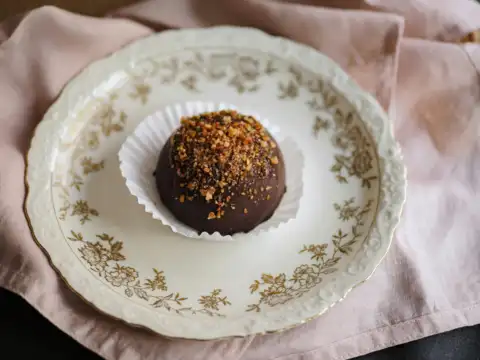 Chickpea truffles