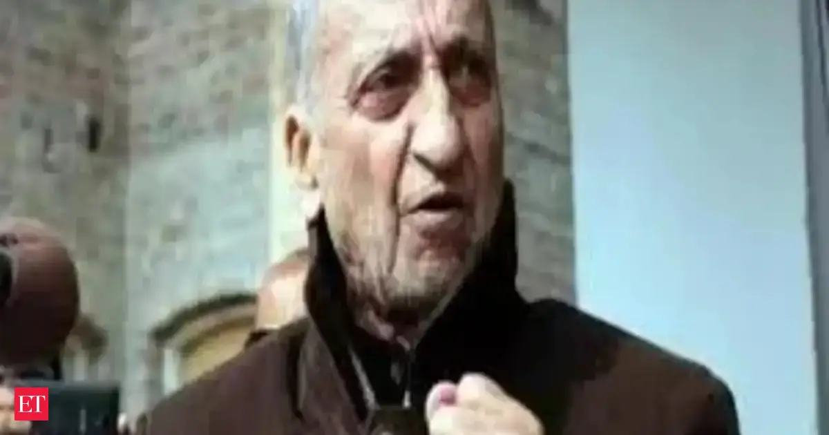 Former Hurriyat chief Abdul Gani Bhat dead