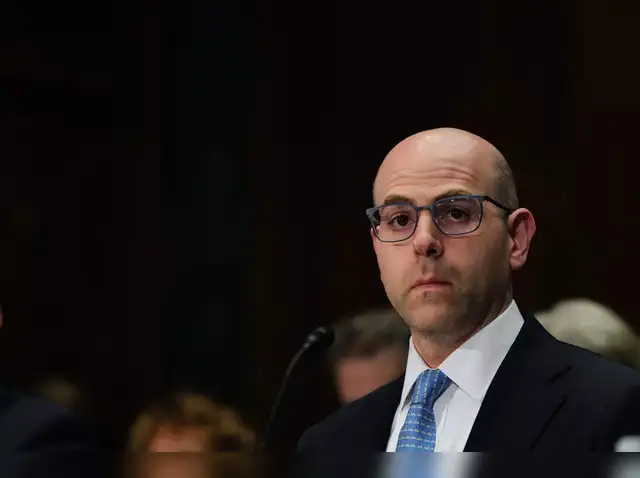 美联储2025年10月利率决议面临政策方向上罕见的双重异议