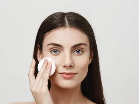 Face makeup remover