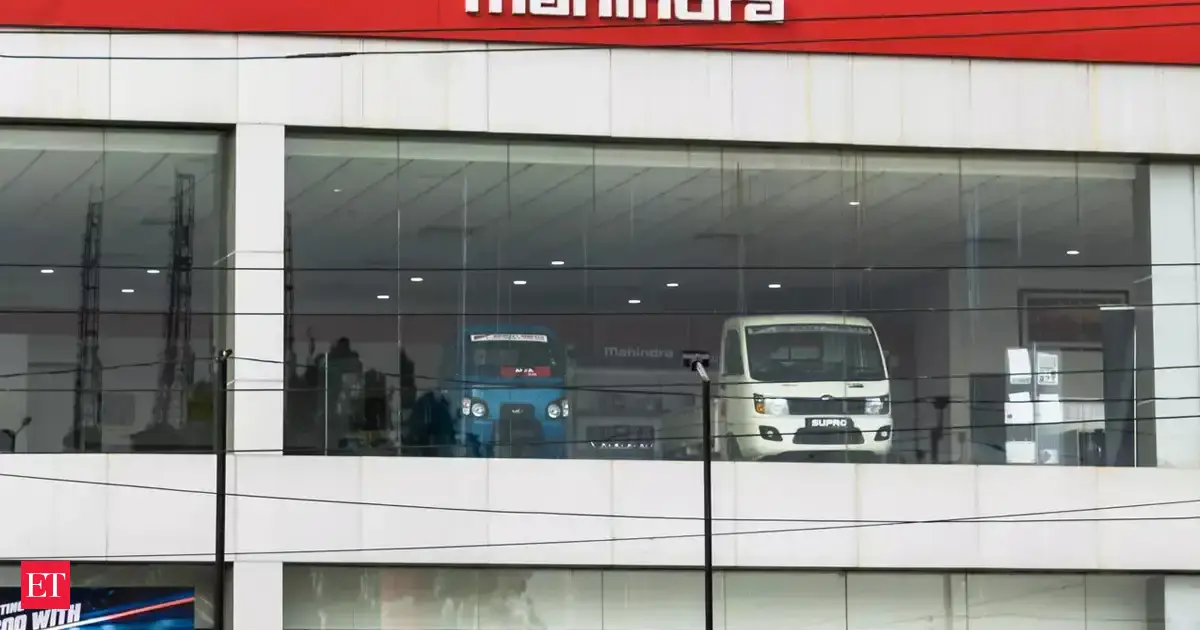 Mahindra lowers ICE SUV prices; offers benefits up to Rs 2.5 lakh