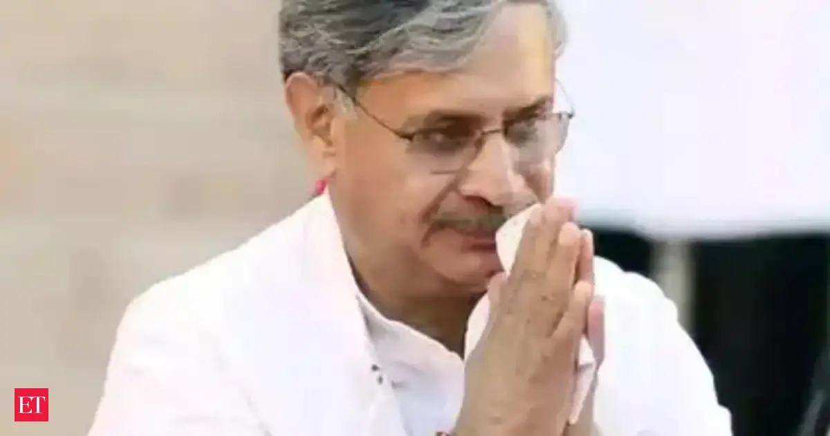 Haryana BJP on edge as Vij, Rao keep firing from within
