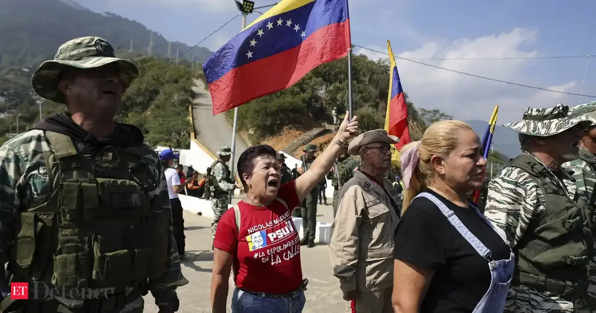 Venezuela offers military training to public amid Trump threats