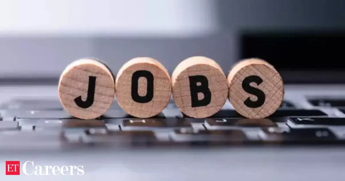 Festive job seekers want stability, employers offer temp roles