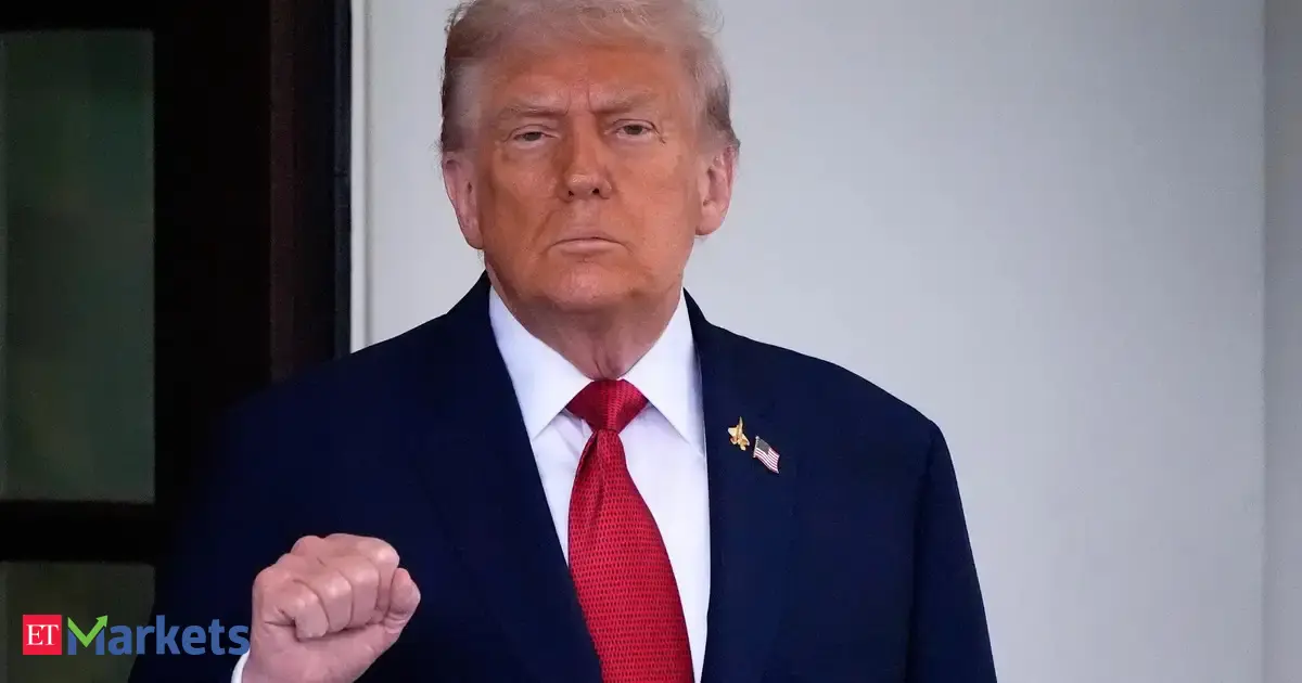 Daimler Truck, Traton shares fall on Trump’s truck tariffs