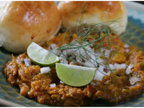  Pav Bhaji&ndash;Style Skillet Potatoes (weeknight main)