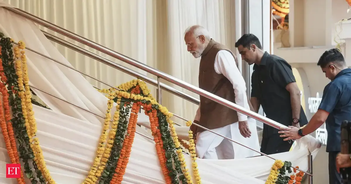 Delhi BJP gets permanent address after 45 years; PM Modi unveils 5-storey building at DDU Marg