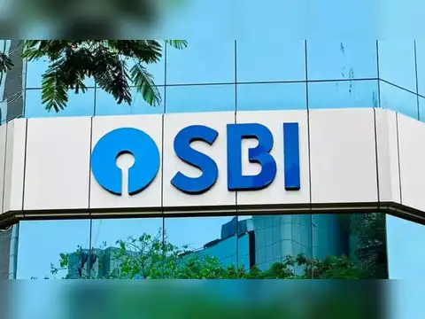 State Bank of India (Weight Up)