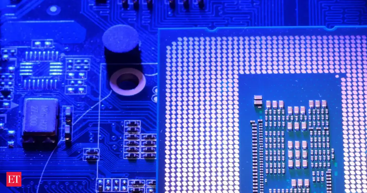 India ready to rev up chipmaking, industry pioneer says