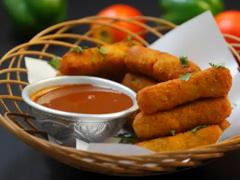 Chicken or Paneer Tenders
