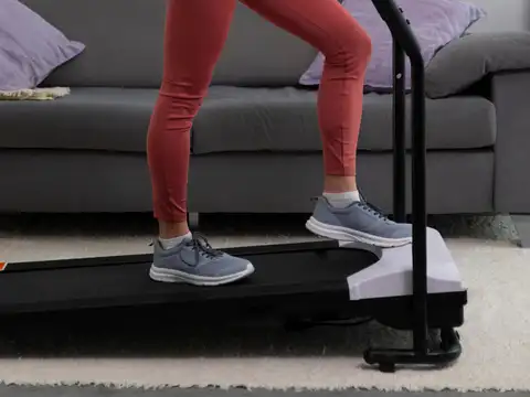 Incline walking: Gentle fat-burner