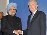 Manmohan Singh with Italian counterpart Mario Monti 