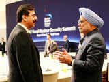 Manmohan Singh with Yousuf Raza Gilani