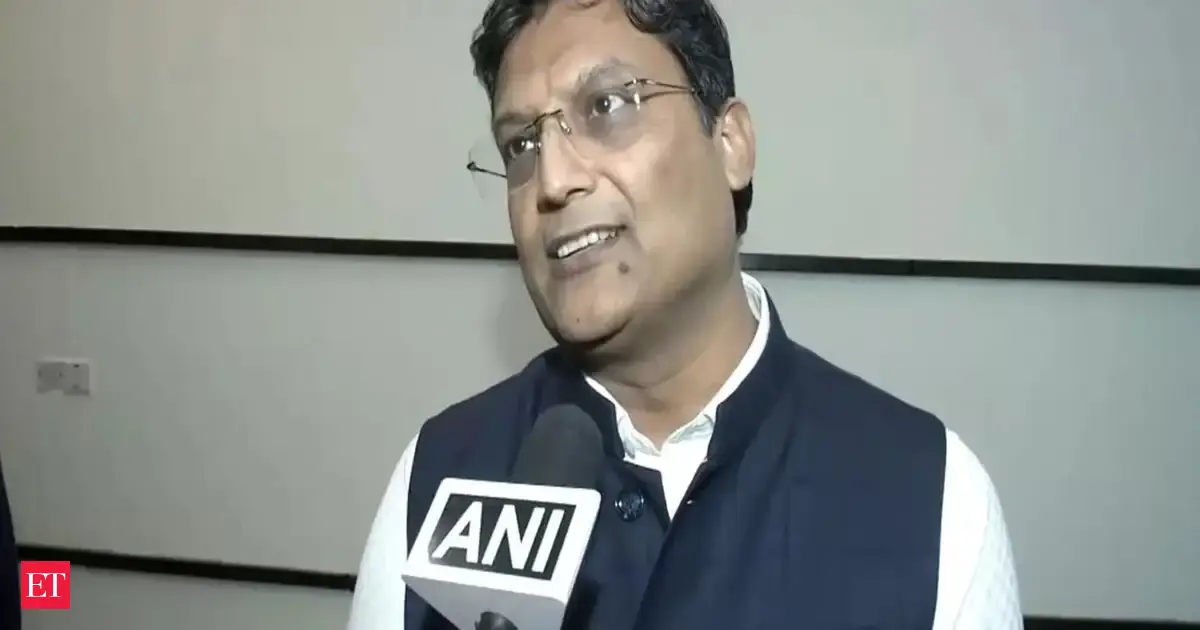 India's multi-pronged growth model backed by policy support, says HDFC AMC CEO