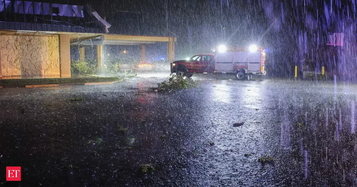 U.S. weather forecast: Priscilla and a nor'easter threaten US with flooding, tropical Storm Jerry churns in the Atlantic