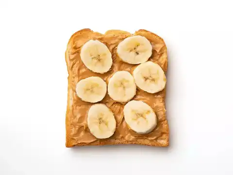 Banana&ndash;peanut rolls (mini)