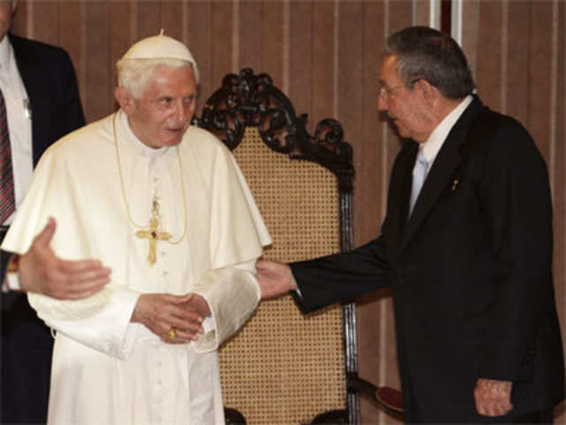 Pope Benedict XVI and Raul Castro
