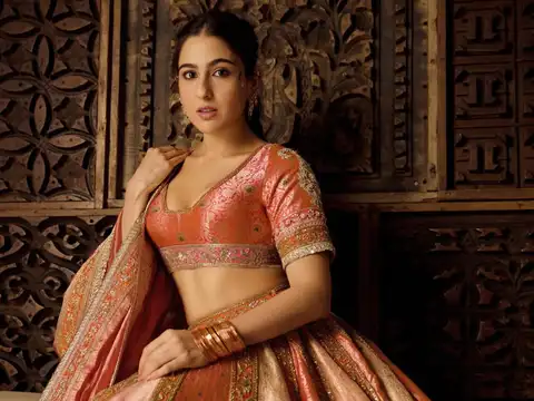 Sara Ali Khan&rsquo;s regal orange lehenga