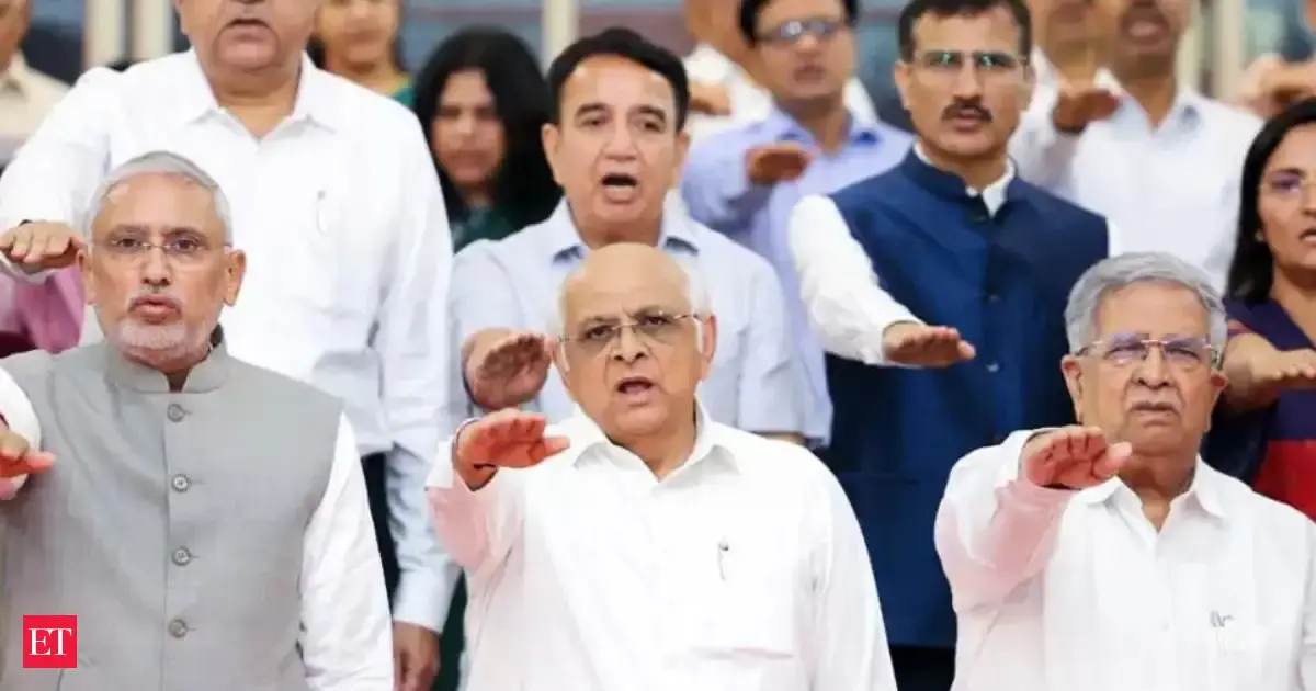 All ministers except CM quit as Gujarat cabinet prepares for expansion