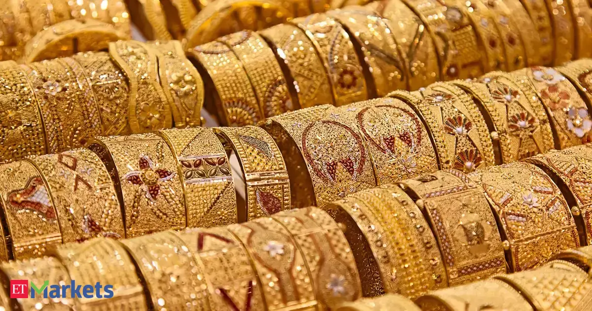 Gold brightest on Dhanteras eve: Yellow metal at record ₹1.34 lakh set to impact sales