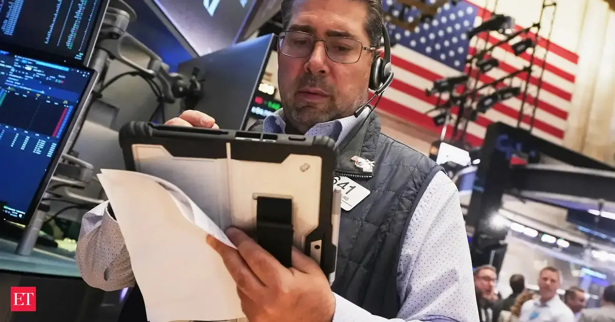 U.S. Stock Market prediction: Wall Street 'fear gauge' hits highest level in 6 months. Will S&P 500, Dow Jones, Nasdaq open in green?