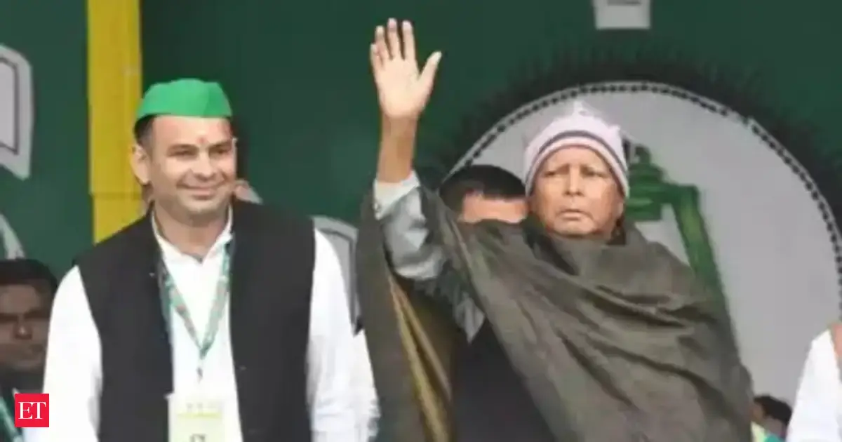 Bihar polls: Lalu Prasad's elder son Tej Pratap booked for MCC violation