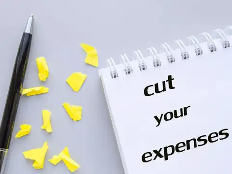 Two ways to lower your credit utilisation ratio