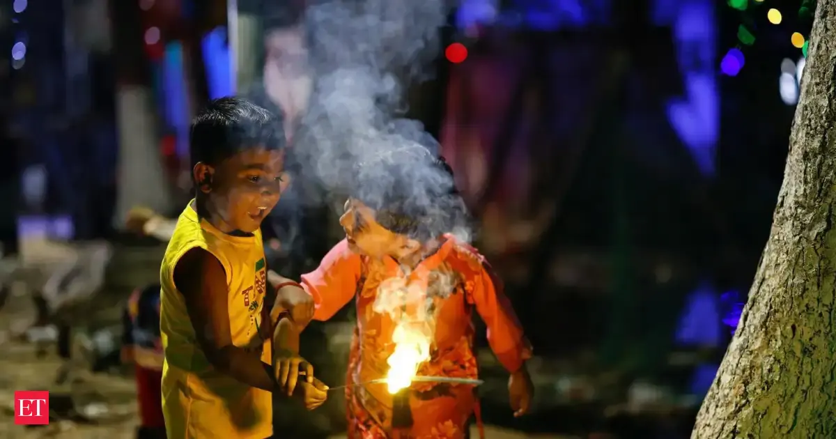https://img.etimg.com/thumb/msid-124710308,width-1200,height-630,imgsize-1264824,overlay-economictimes/articleshow.jpg